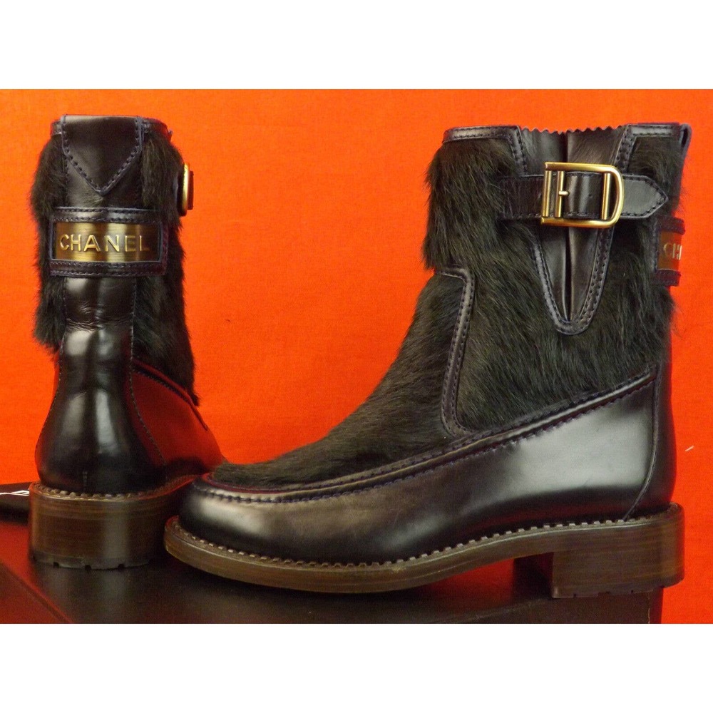 NIB CHANEL NAVY BLUE LEATHER REAL FUR PLATED BELTED BUCKLE BOOTS 37.5 7 $2K
